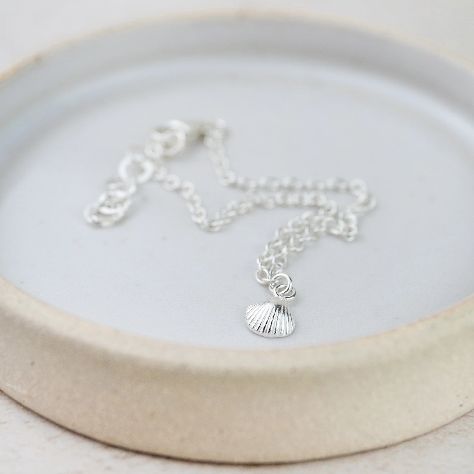 Echoes of Cornwall Silver Shell Charm Bracelet – Inspired by the Coast, Made by Hand - SALVESSA