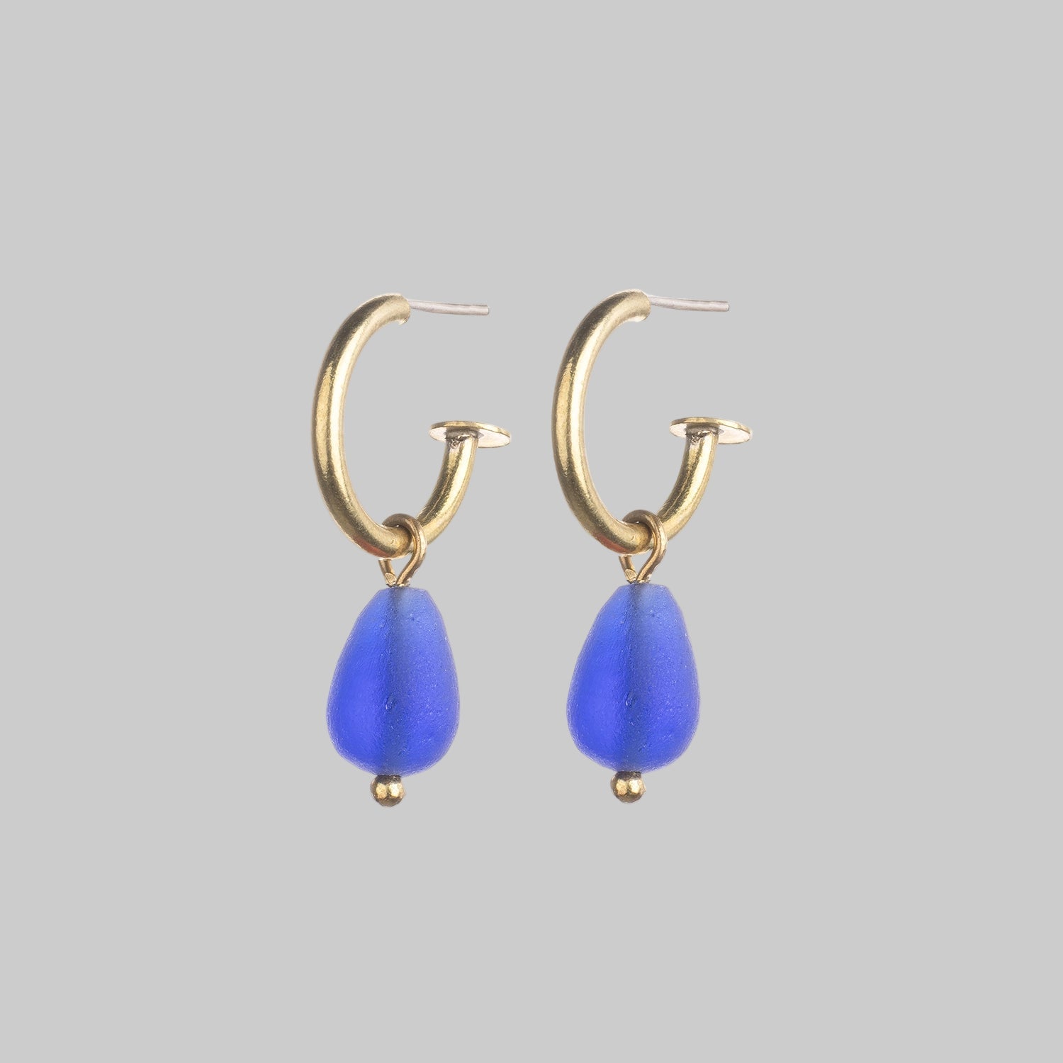 Isara Glow Hoops – Light, Comfortable, and Full of Colour - SALVESSA
