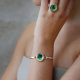 Laguna Verde Bangle – Emerald Glass & Silver - Plated Round Design - SALVESSA